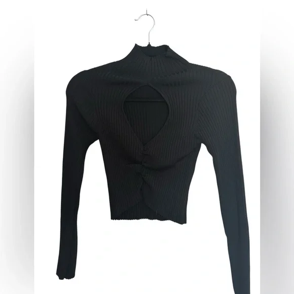 ASTR the Label Black Elia Mock Neck Cutout Sweater Size Small Crop - Picture 2 of 5